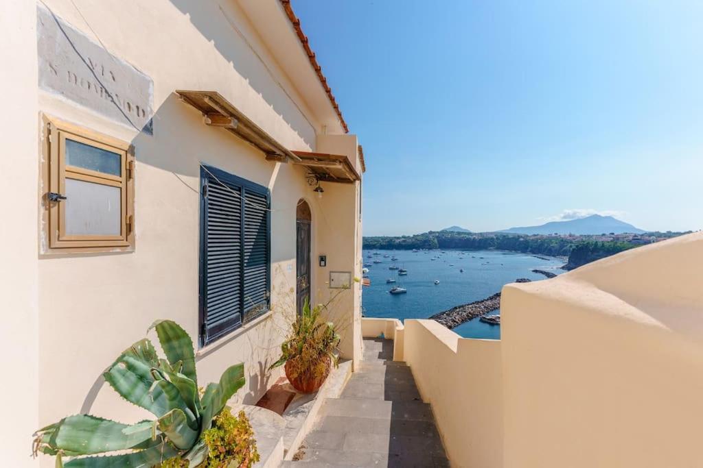 La Casa Di Nina A Corricella Apartment Procida Exterior foto