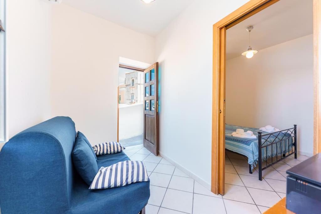 La Casa Di Nina A Corricella Apartment Procida Exterior foto