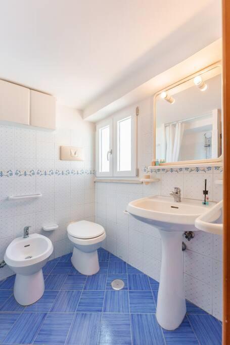 La Casa Di Nina A Corricella Apartment Procida Exterior foto